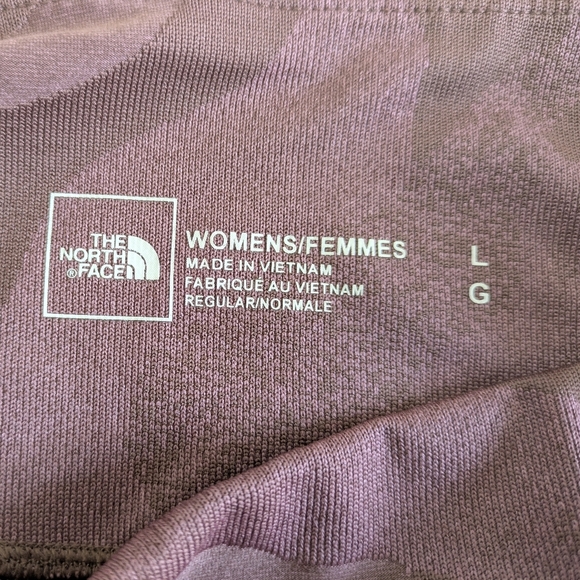 The North Face Women's Luxe Motivation Pocket 7/8 Legging Maroon Camo Large EUC - Picture 8 of 12